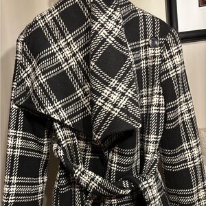 Collezionr Women’s Coat